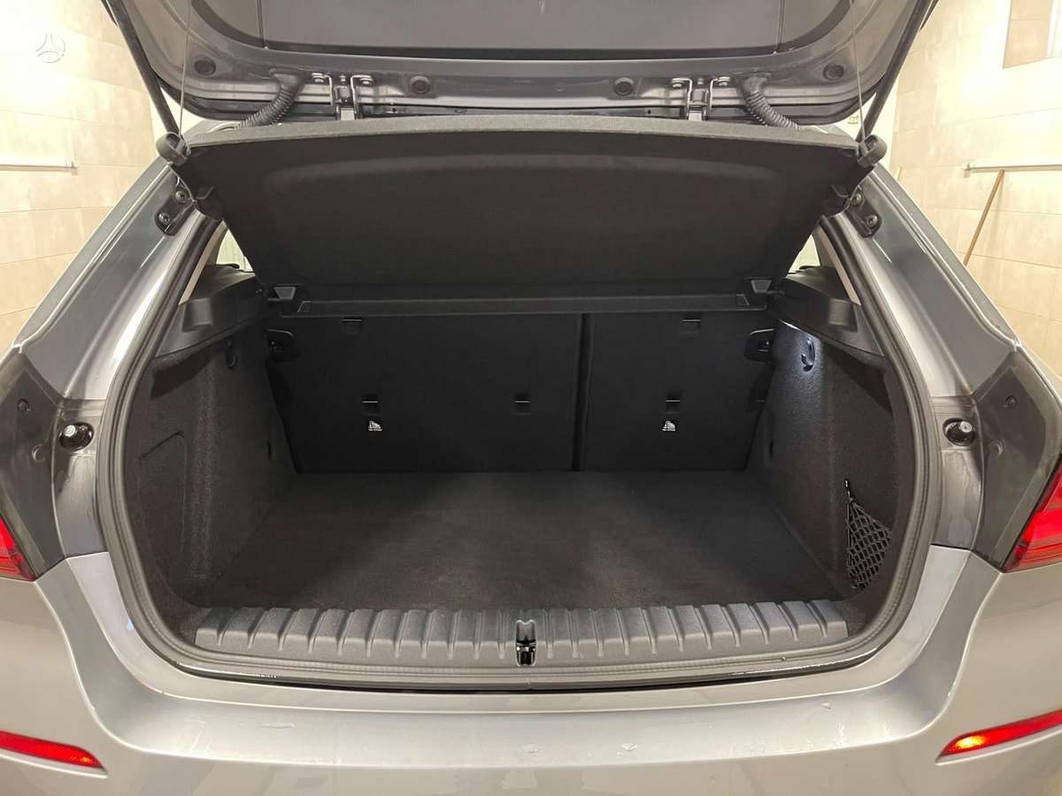 BMW 116, 1.5 l., Хэтчбек