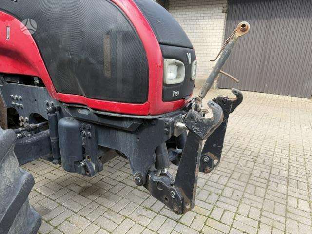 Valtra T 151 E HiTech, тракторы