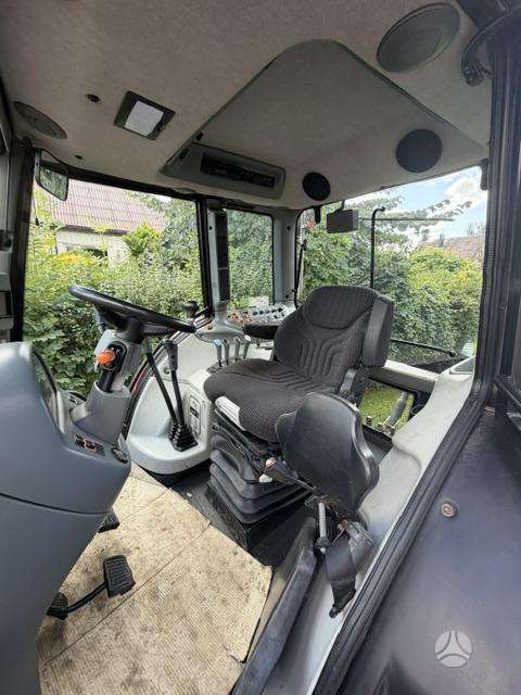 Valtra T 151 E HiTech, tractors