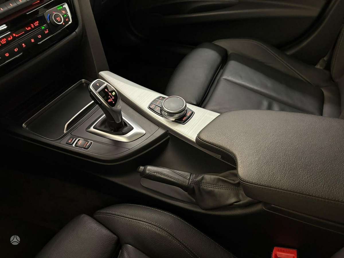 BMW 320, 2.0 l., Универсал