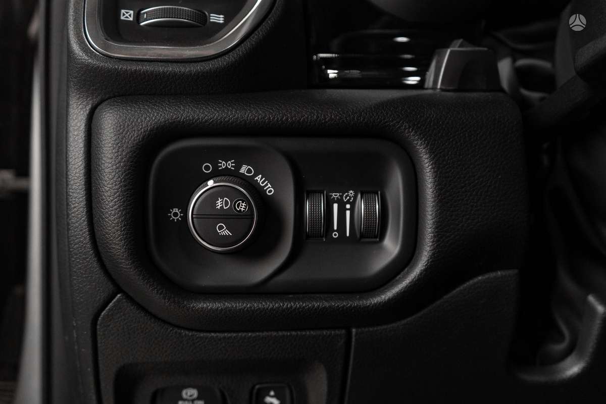 Dodge Ram, 3.0 l., Пикап