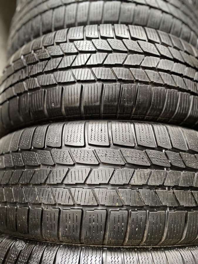Continental, зимние 215/55 R17