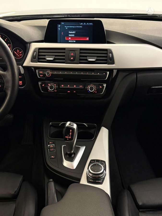 BMW 320, 2.0 l., universalas