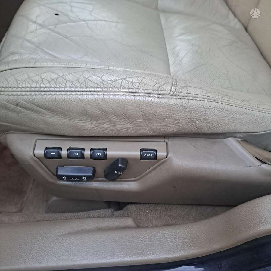 Volvo S80, 2.4 l., Седан
