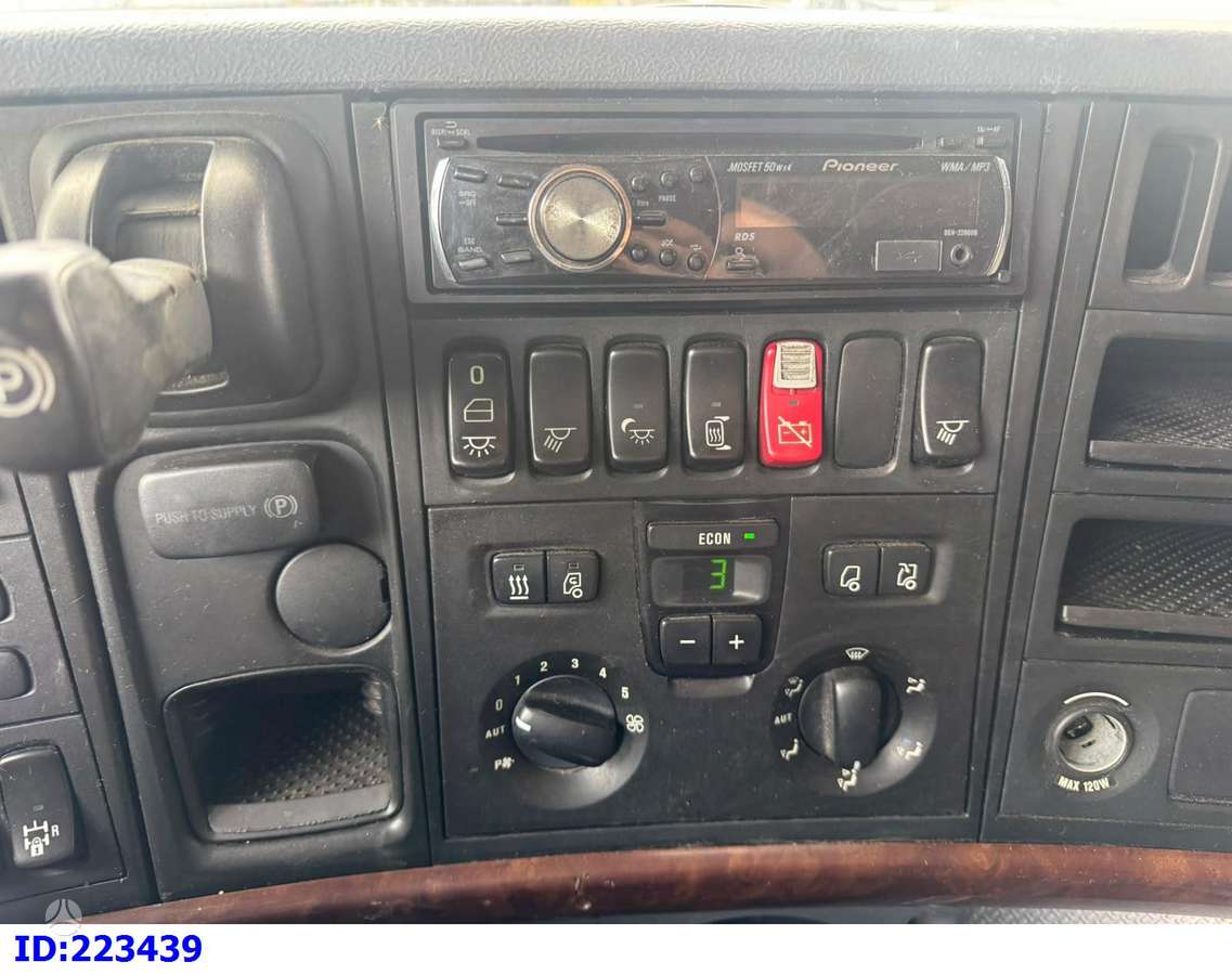 Scania R500 6x2 Retarder, double sleeper