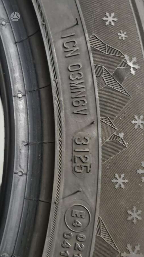 Semperit SPEED GRIP 5, зимние 215/55 R17