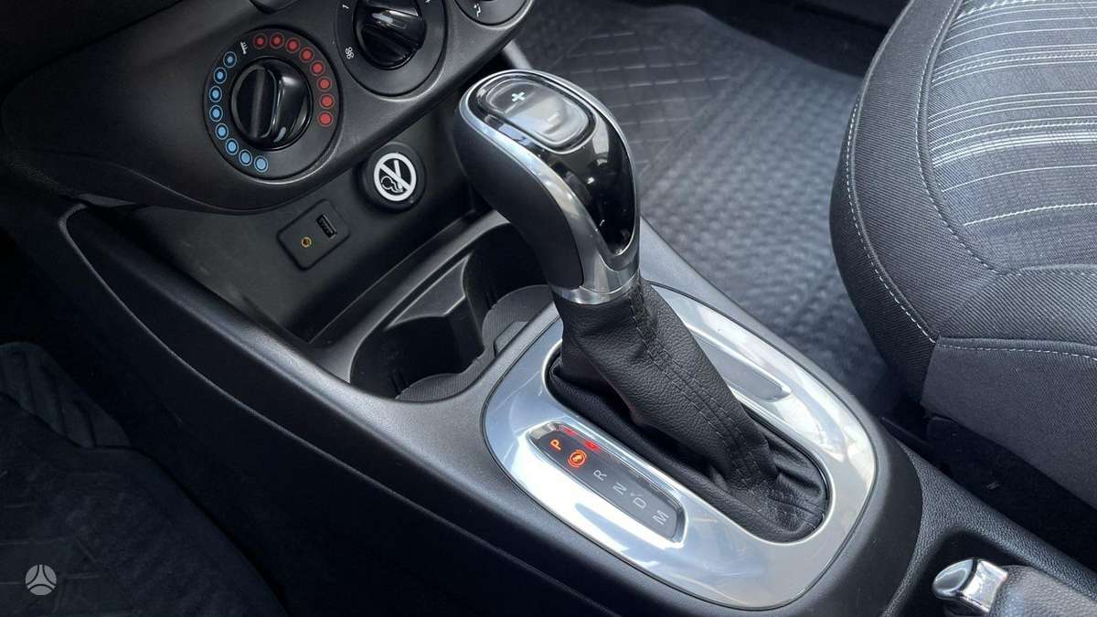 Opel Corsa, 1.4 l., hatchback