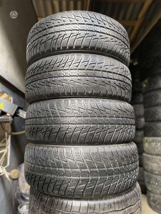 Nokian, winter 235/60 R17
