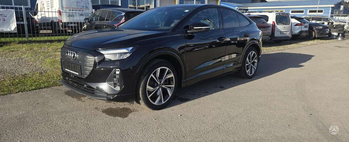 Audi Q4 e-tron, 82 kWh, off-road / crossover