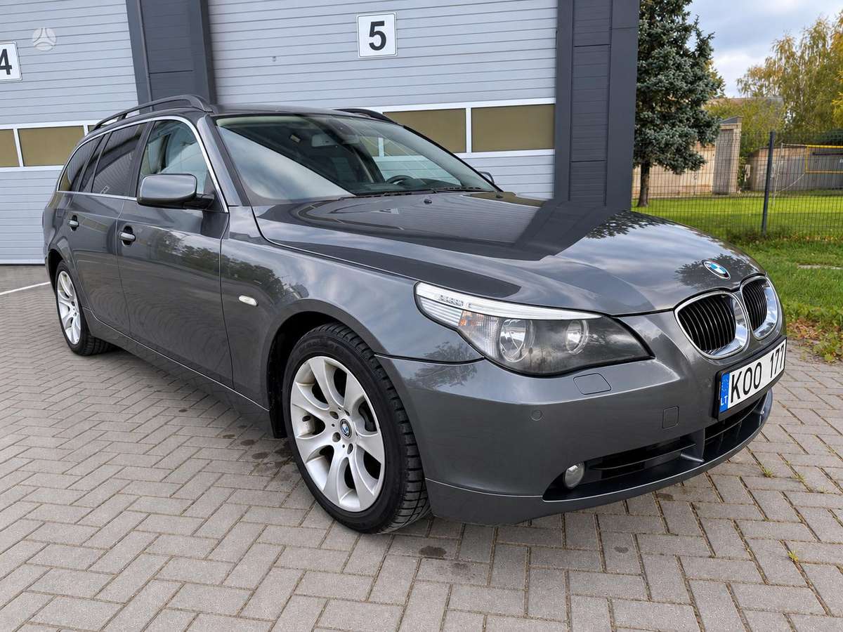 BMW 525, 2.5 l., Универсал