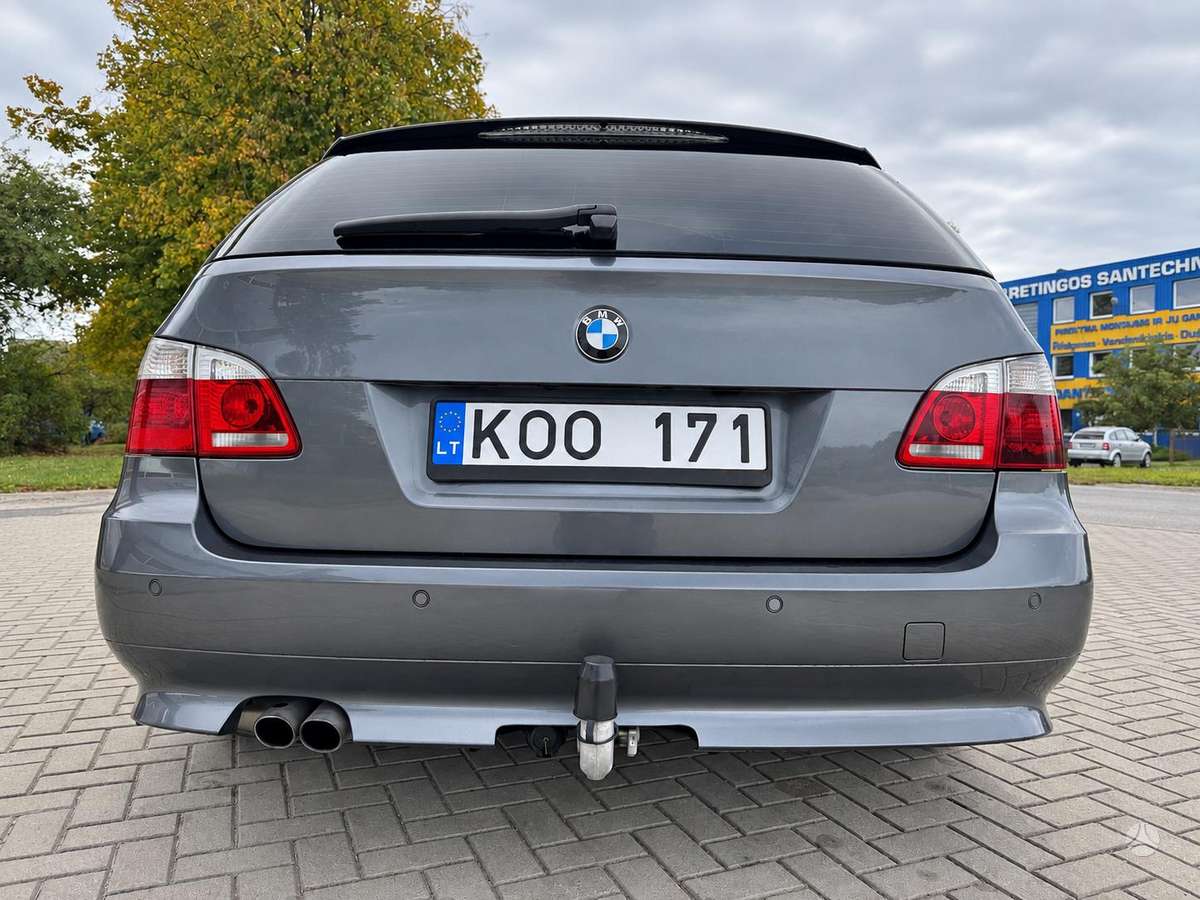 BMW 525, 2.5 l., Универсал