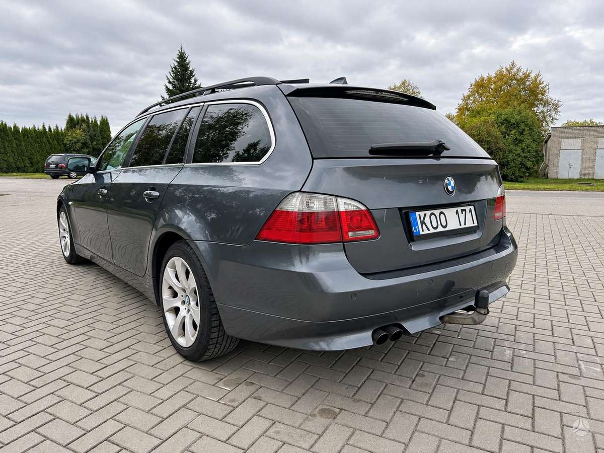 BMW 525, 2.5 l., Универсал