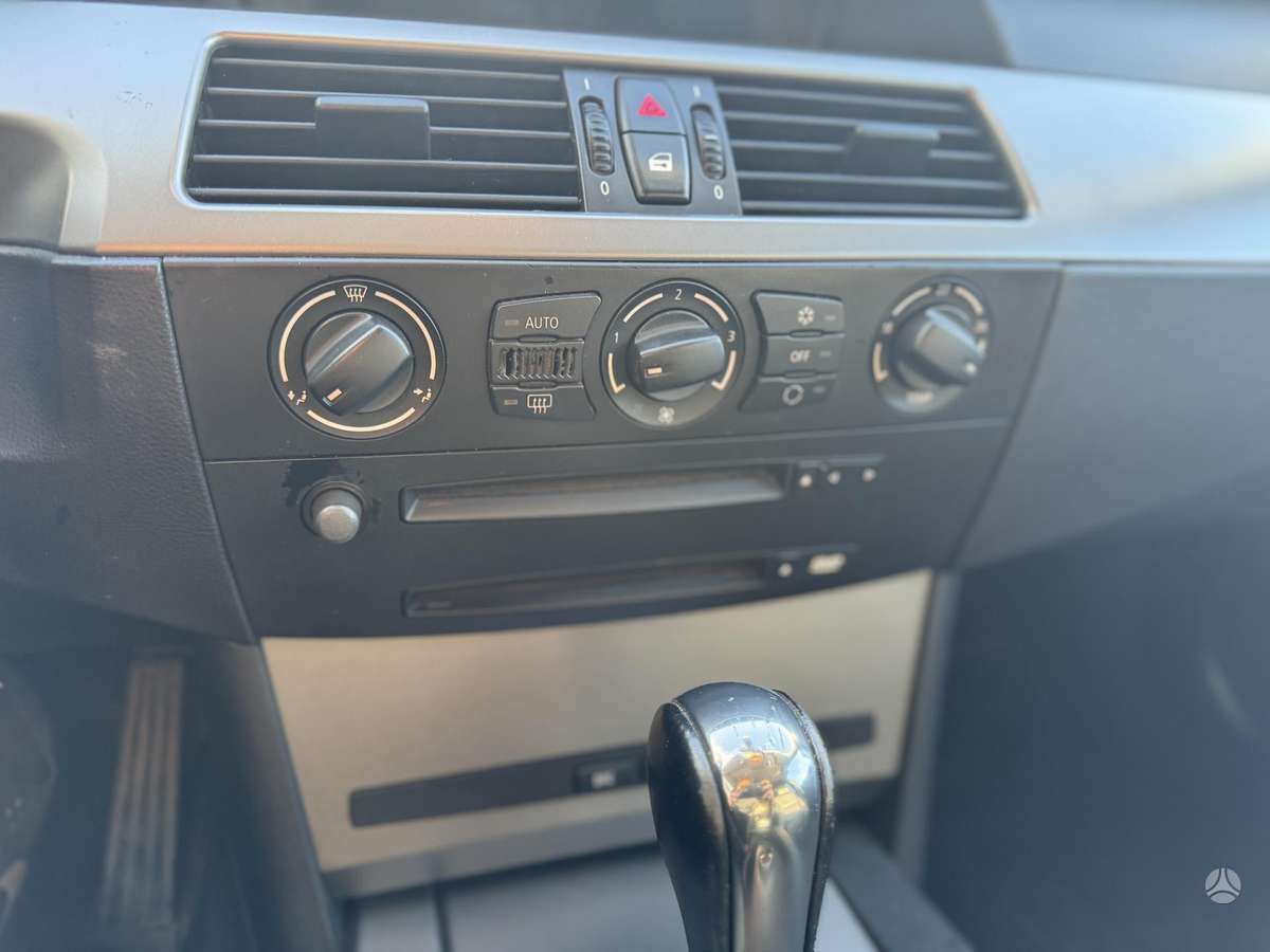 BMW 525, 2.5 l., Универсал