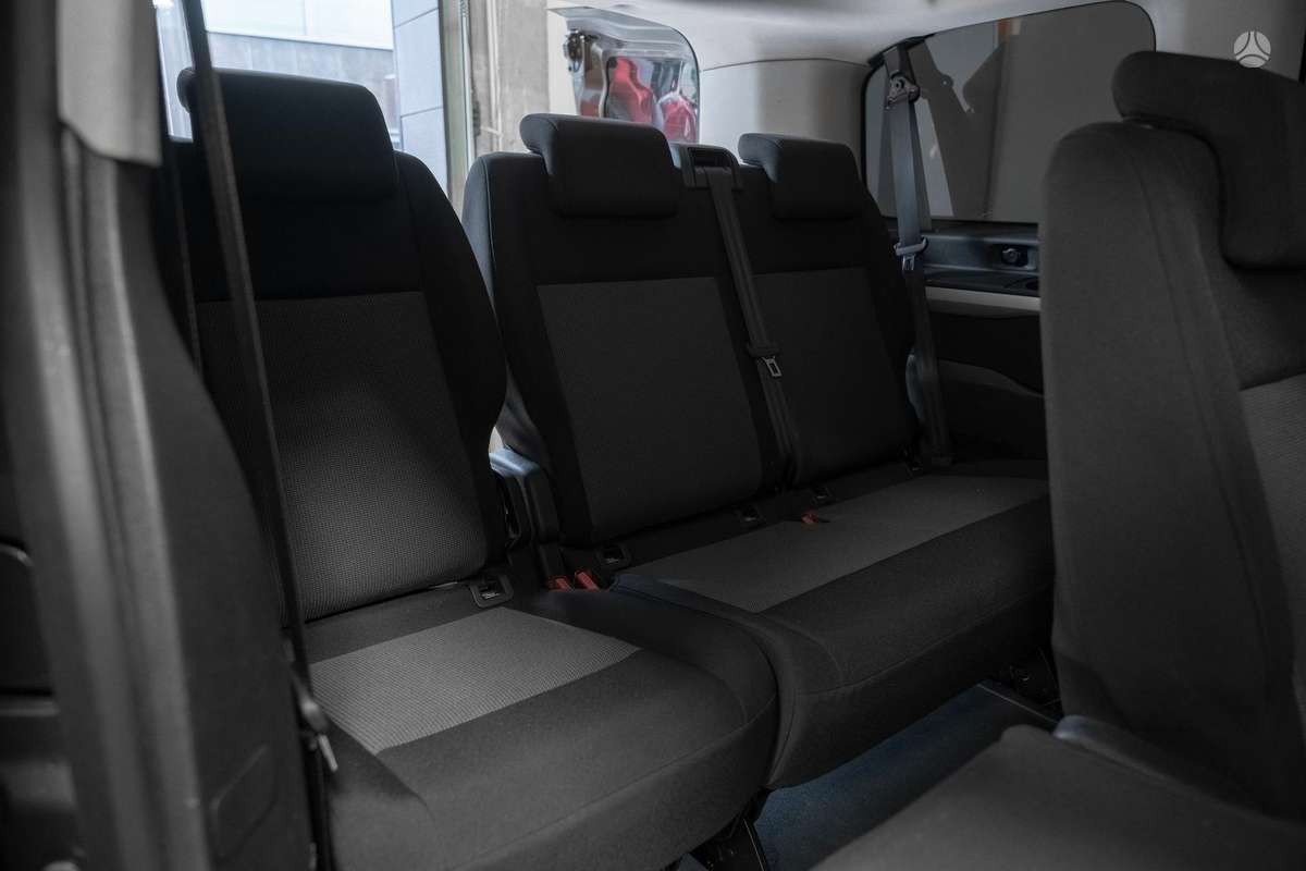 Toyota Proace, 2.0 l., Минивэн