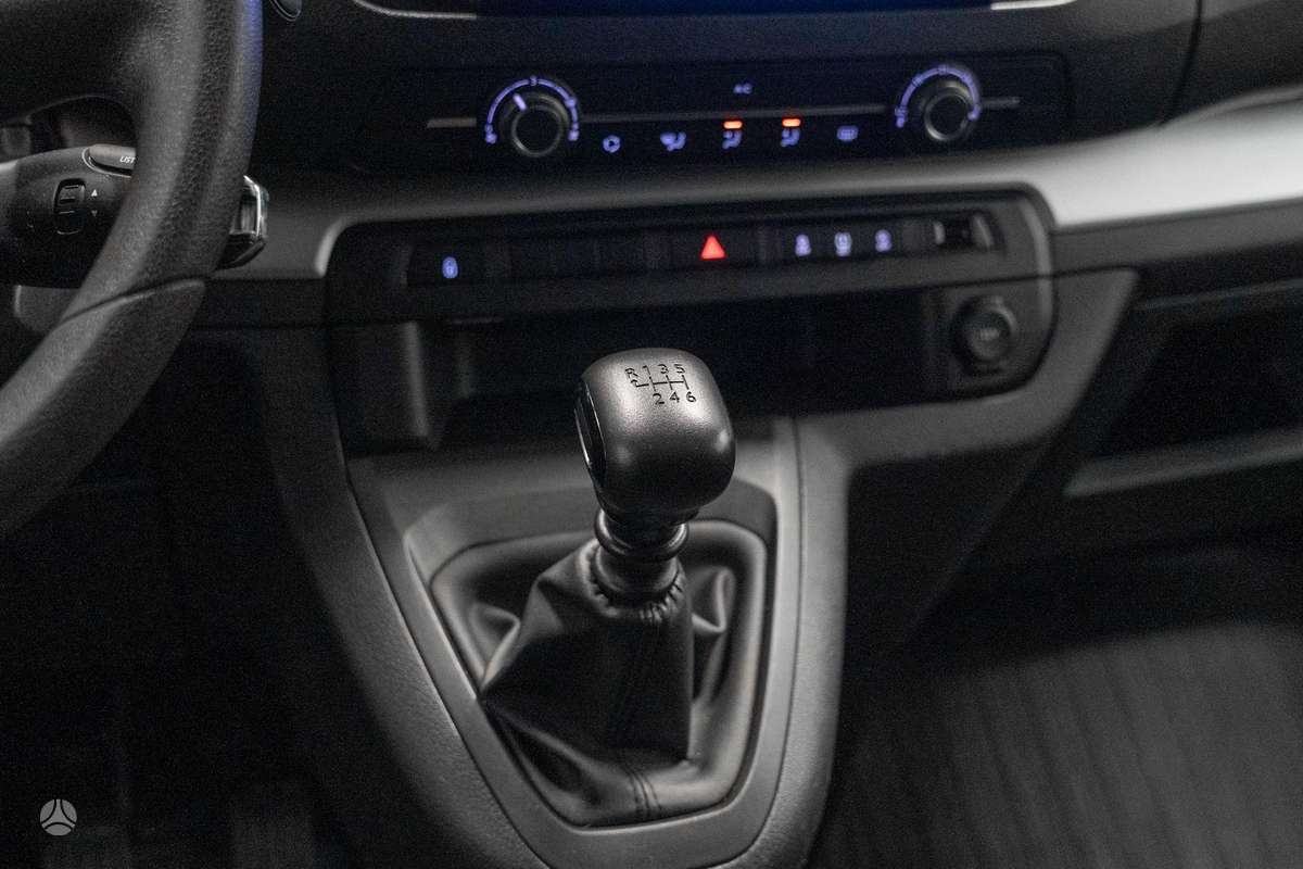 Toyota Proace, 2.0 l., Минивэн
