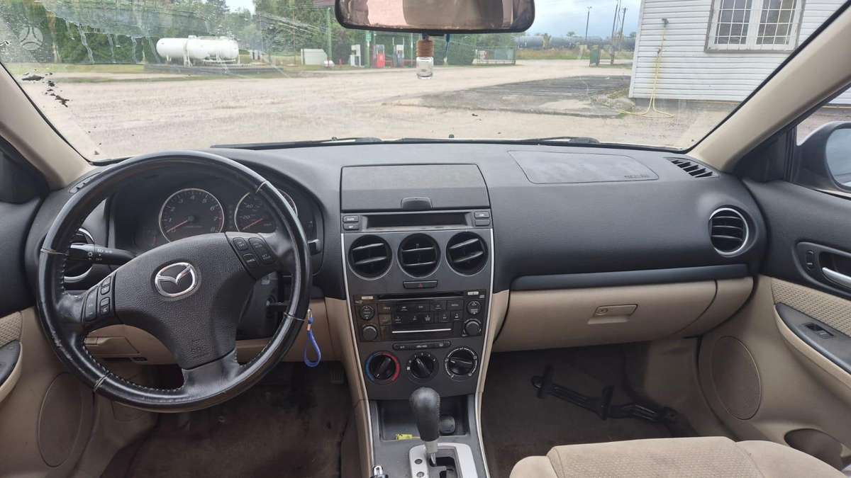 Mazda 6, 2.3 l., Седан