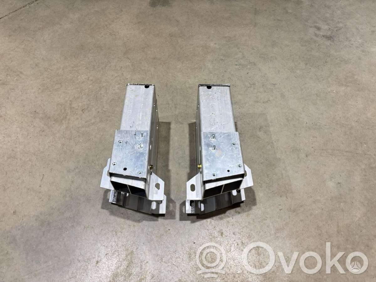 Volvo XC90 kėbulo dalys