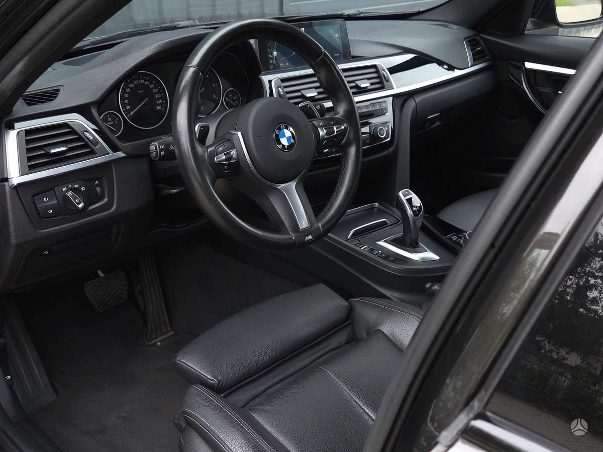 BMW 320, 2.0 l., Седан