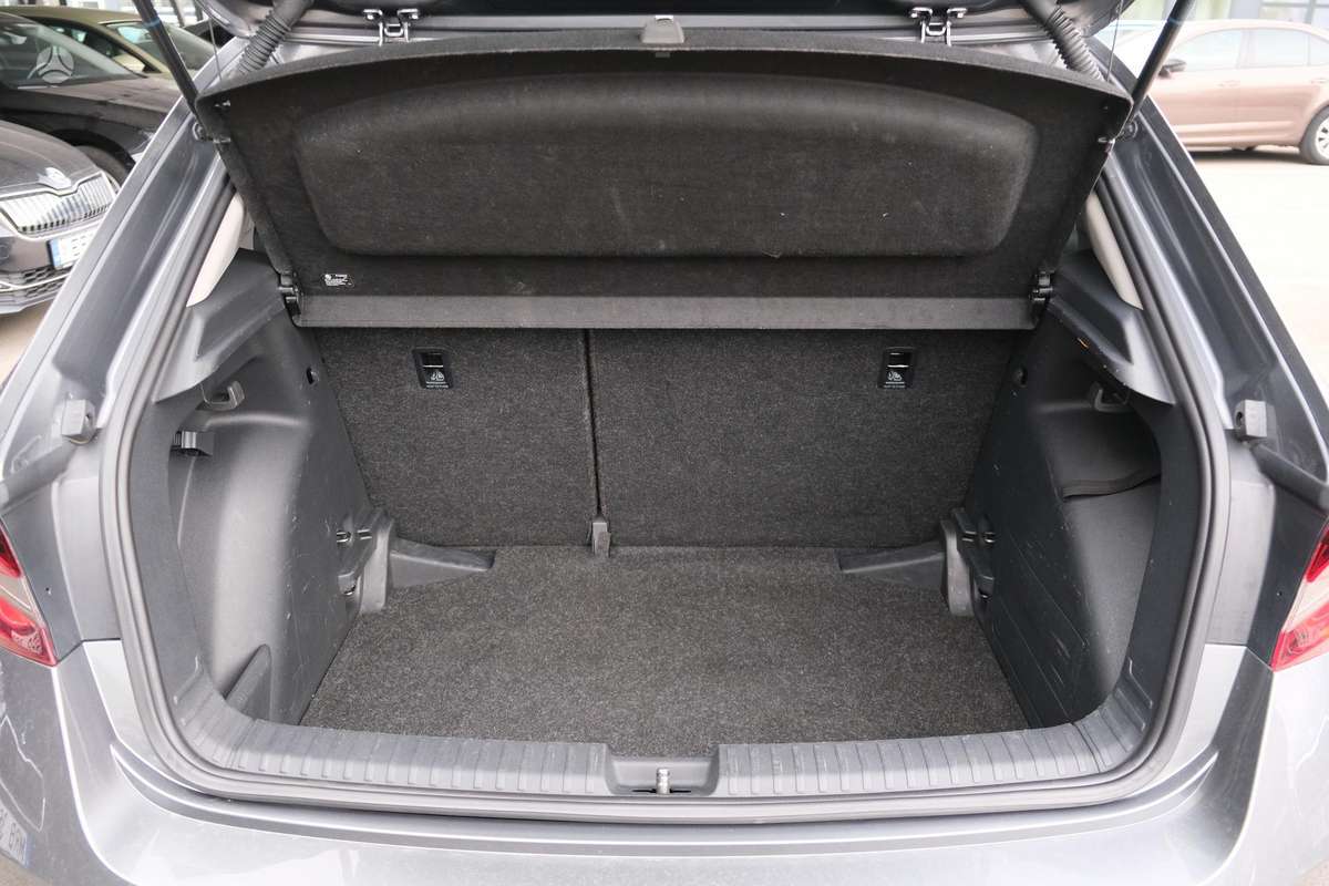 Skoda Fabia, 1.0 l., hatchback