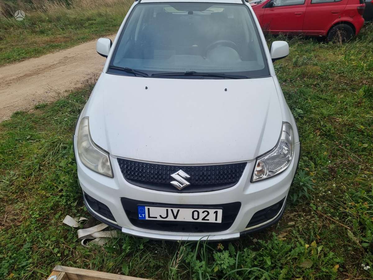 Suzuki SX4