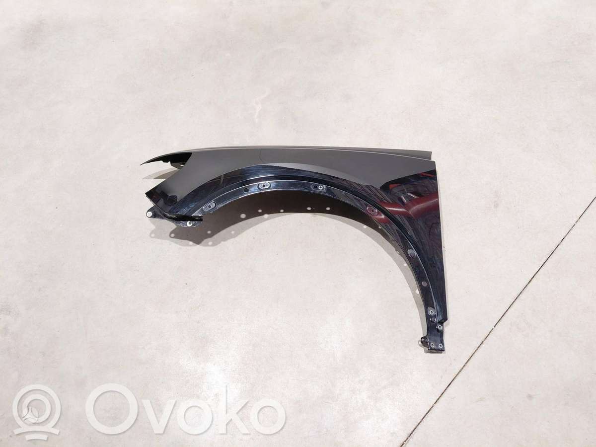 Audi Q3 детали кузова