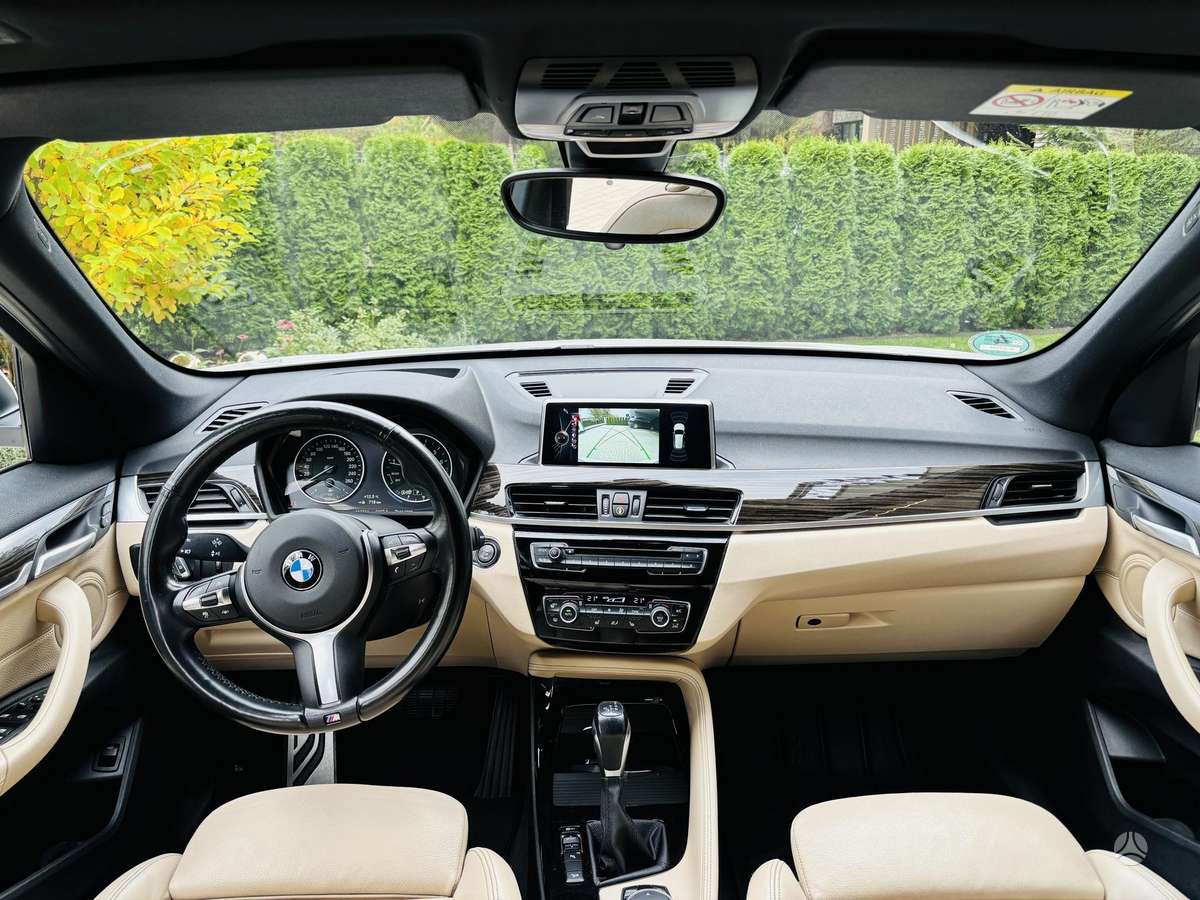 BMW X1, 2.0 l., Внедорожник / Кроссовер