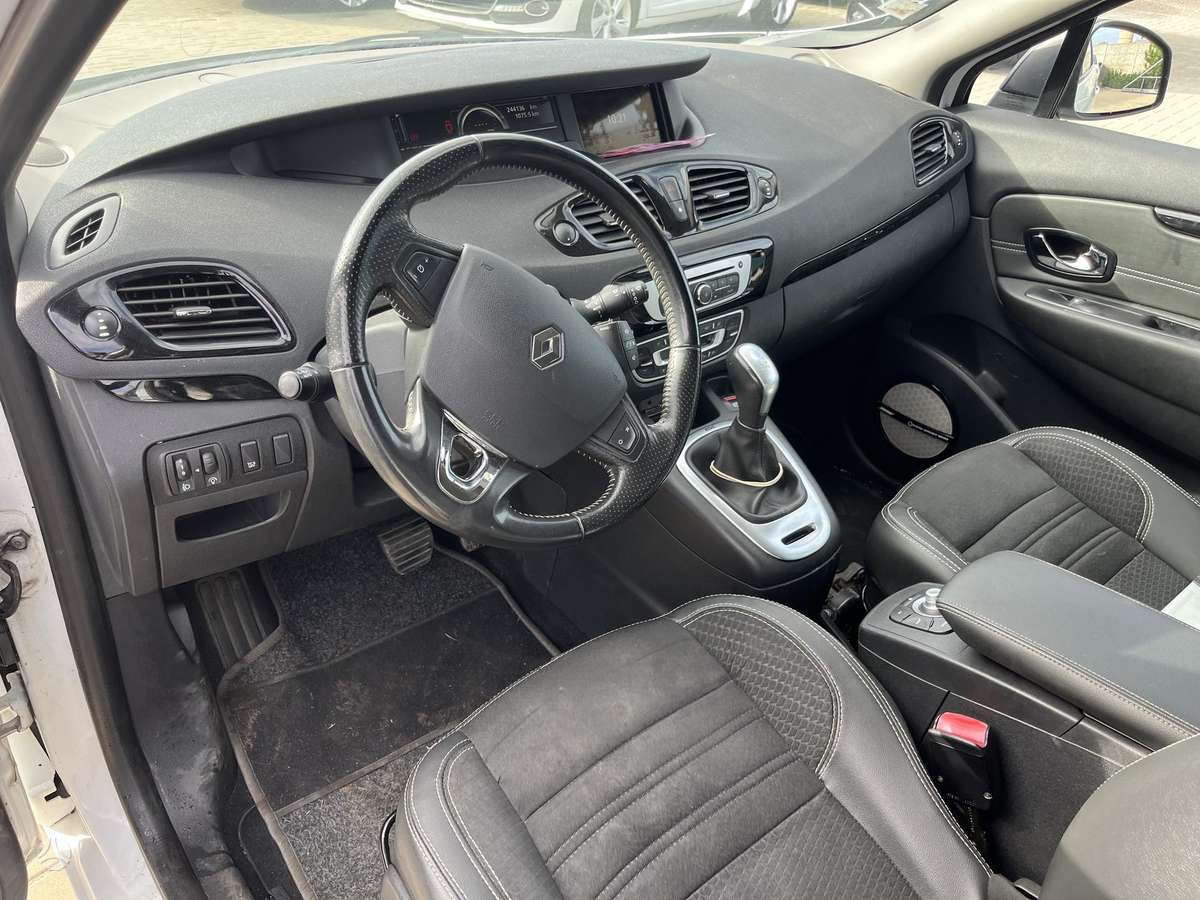 Renault Scenic, 1.5 l., Минивэн