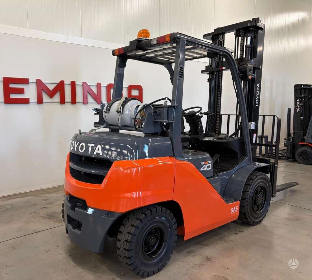 Toyota 11406 - 8FG35N, forklifts