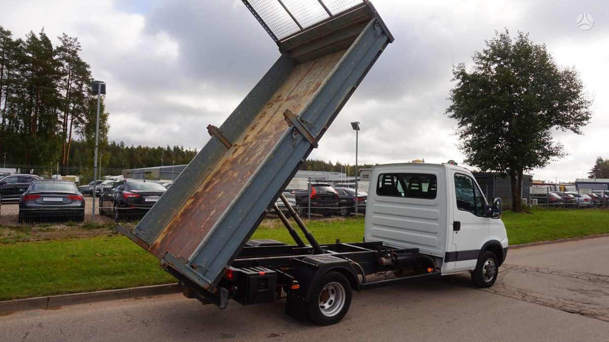 Iveco Daily, 3.0 l., cargo van