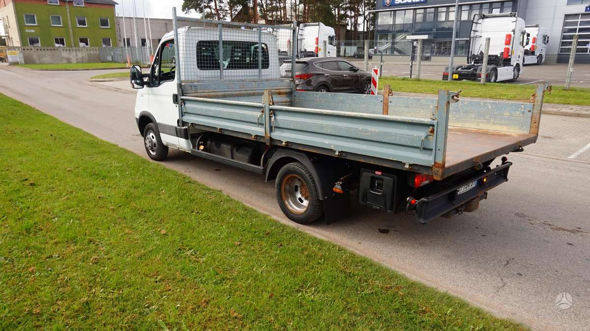 Iveco Daily, 3.0 l., cargo van
