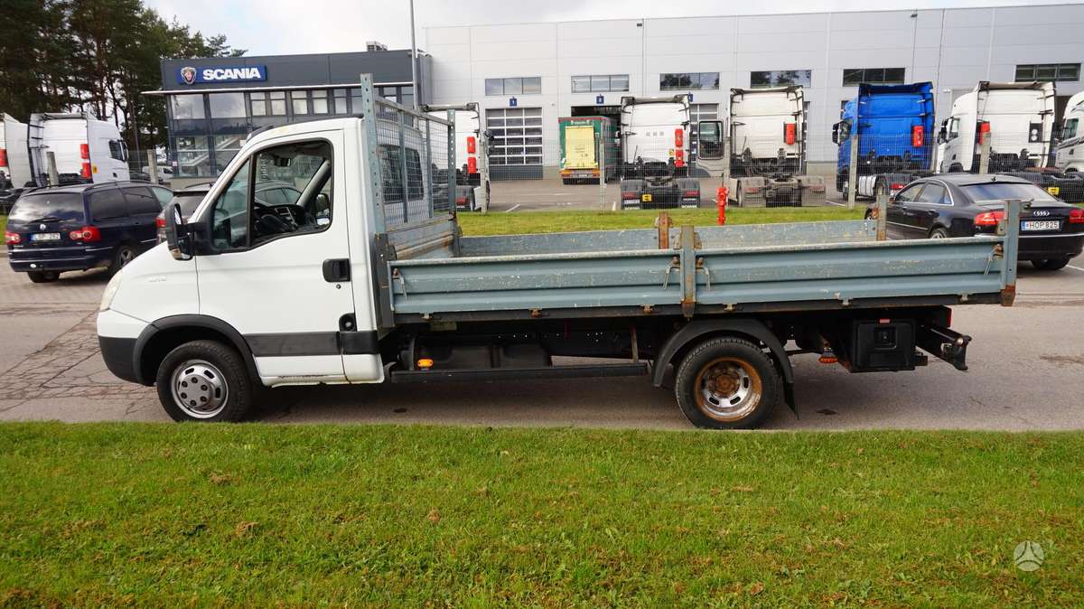 Iveco Daily, 3.0 l., cargo van