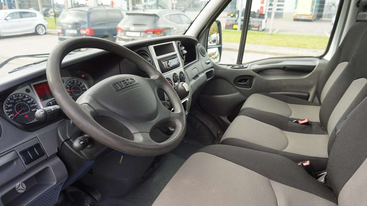 Iveco Daily, 3.0 l., cargo van