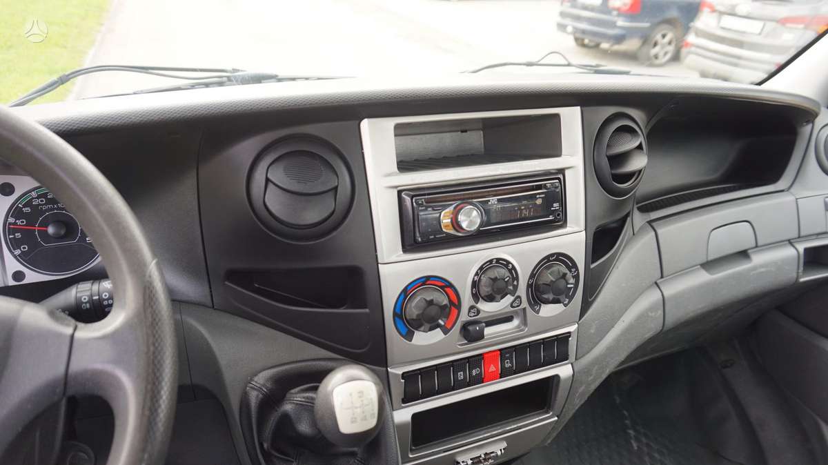 Iveco Daily, 3.0 l., cargo van