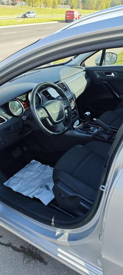 Peugeot 508 2012 — photo 10