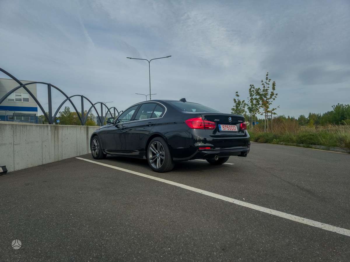 BMW 340, 3.0 l., Седан