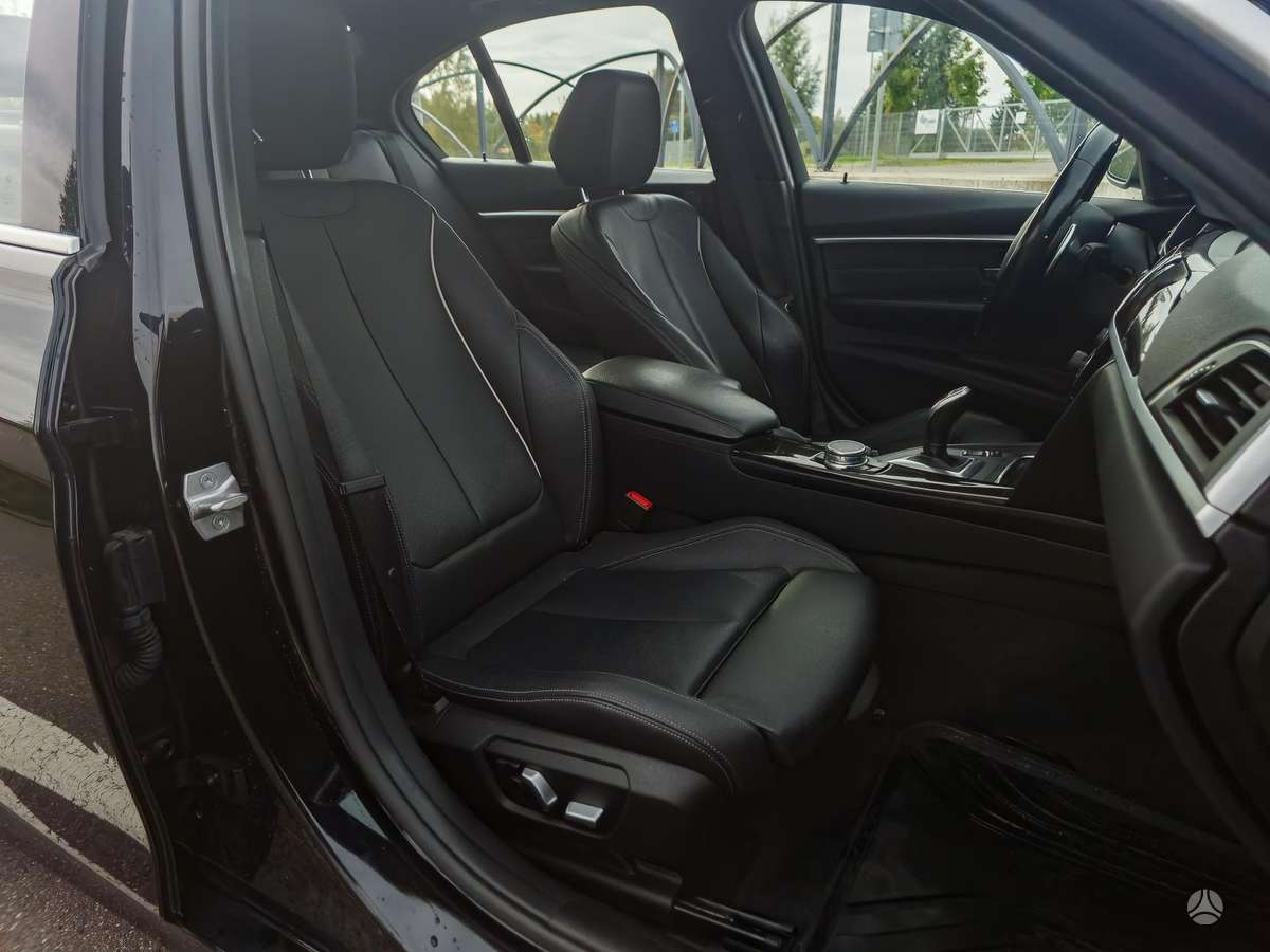 BMW 340, 3.0 l., Седан