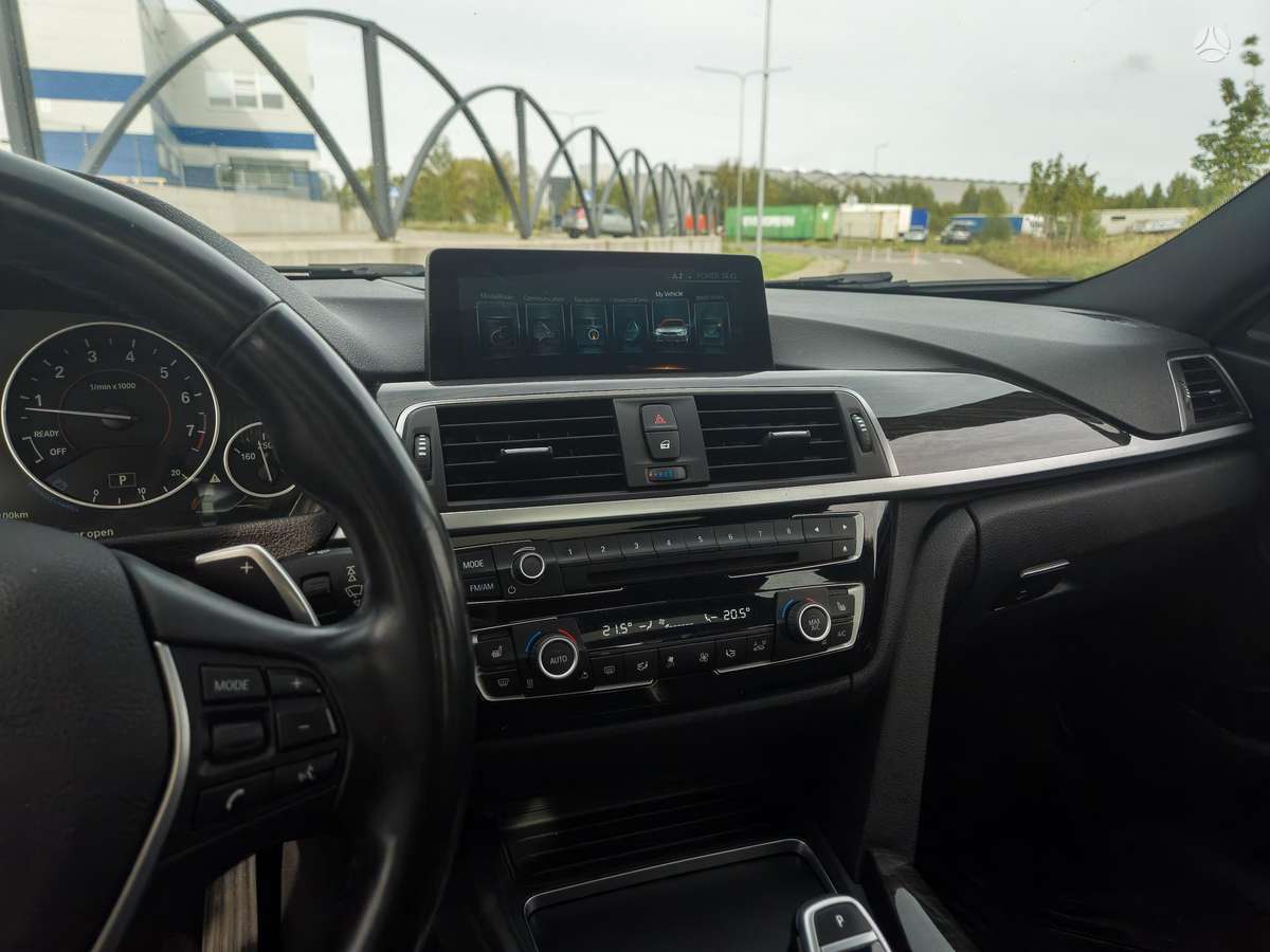 BMW 340, 3.0 l., Седан