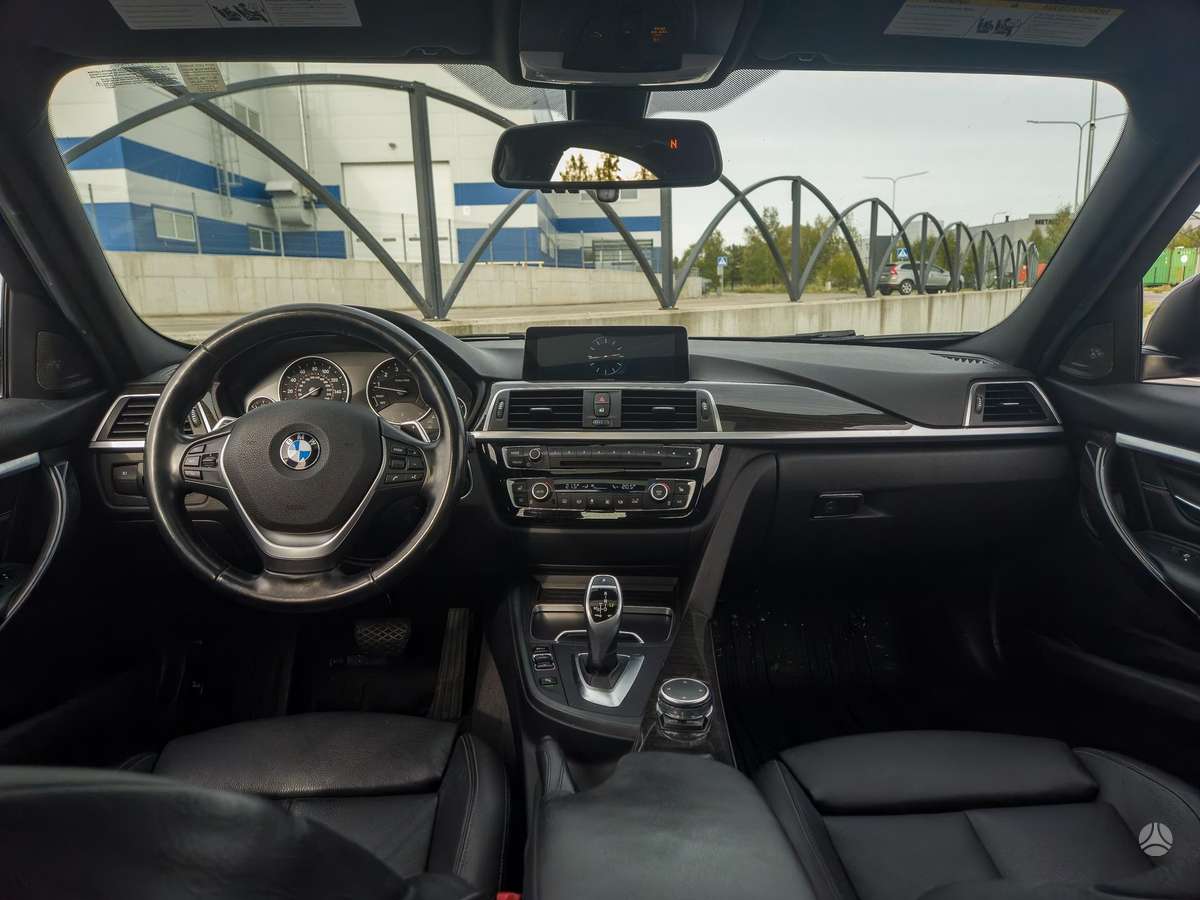BMW 340, 3.0 l., Седан