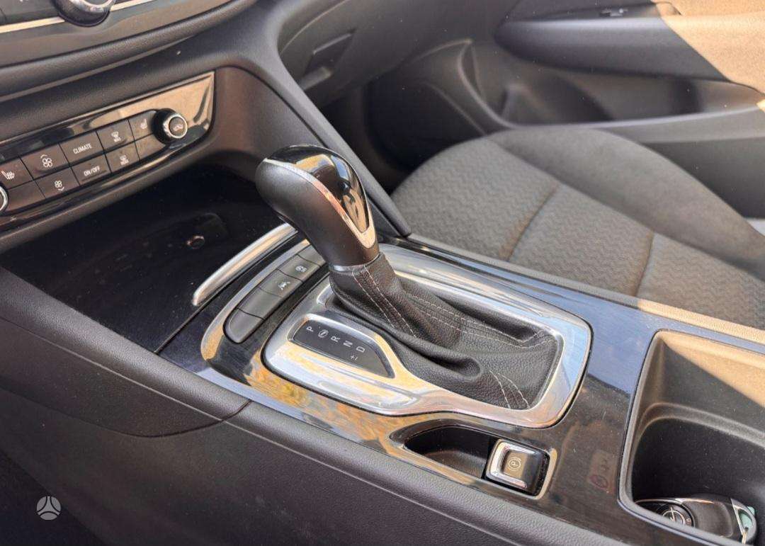 Opel Insignia, 2.0 l., wagon