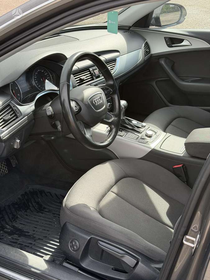 Audi A6, 2.0 l., saloon / sedan