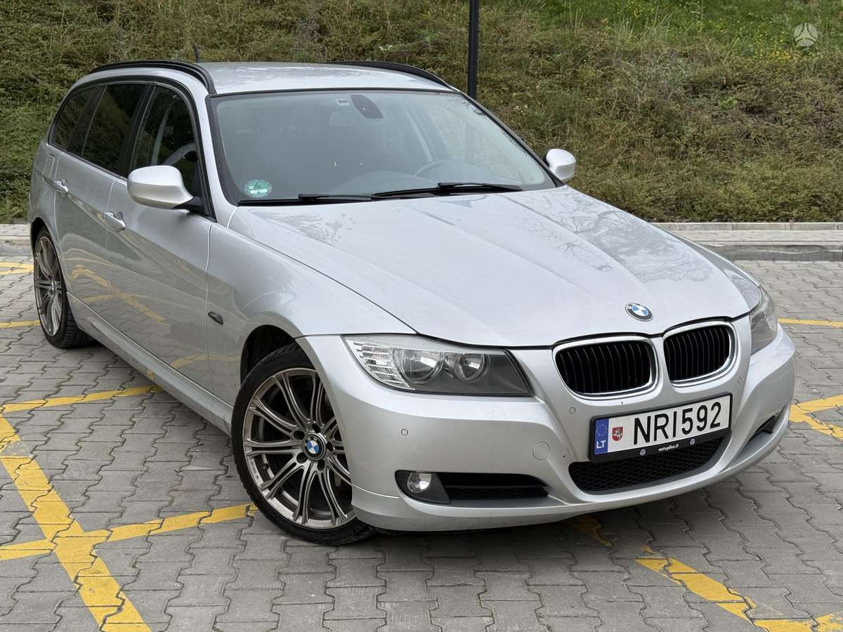 BMW 320, 2.0 l., wagon
