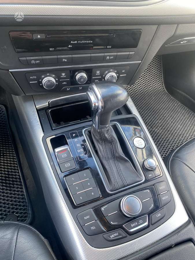 Audi A6, 3.0 l., universalas