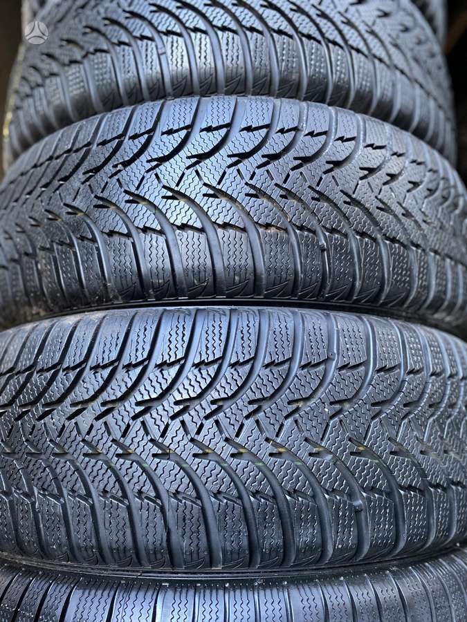 Kumho, žieminės 225/60 R17