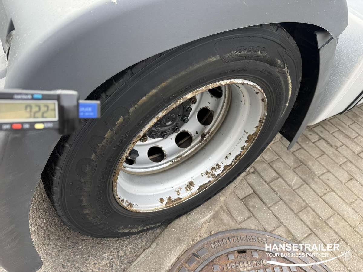 MAN TGX 18.470 Mega Low Deck, 2 miegamosios vietos