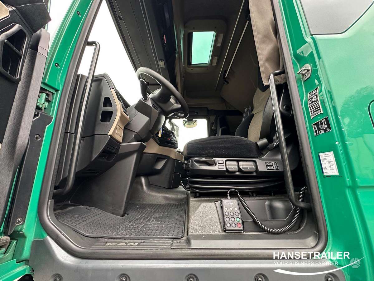 MAN TGX 18.470 Mega Low Deck, 2 спальных места