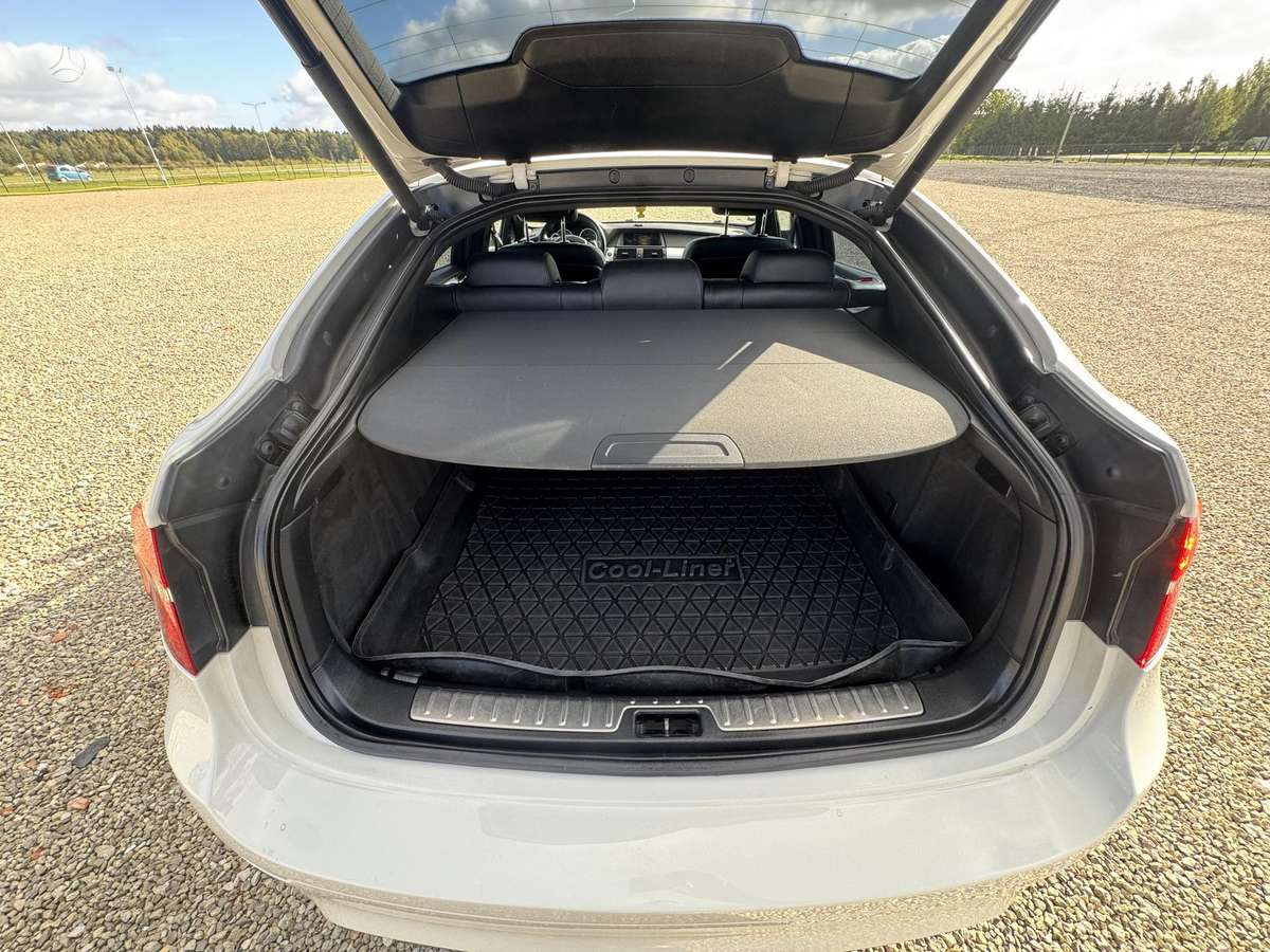 BMW X6, 3.0 l., off-road / crossover