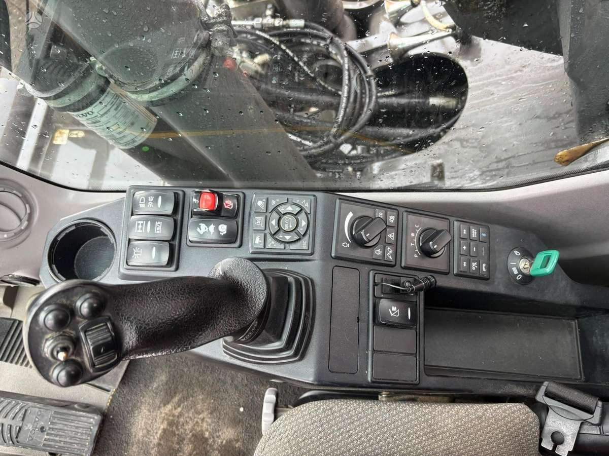 Volvo EW 160 E, ekskavatoriai