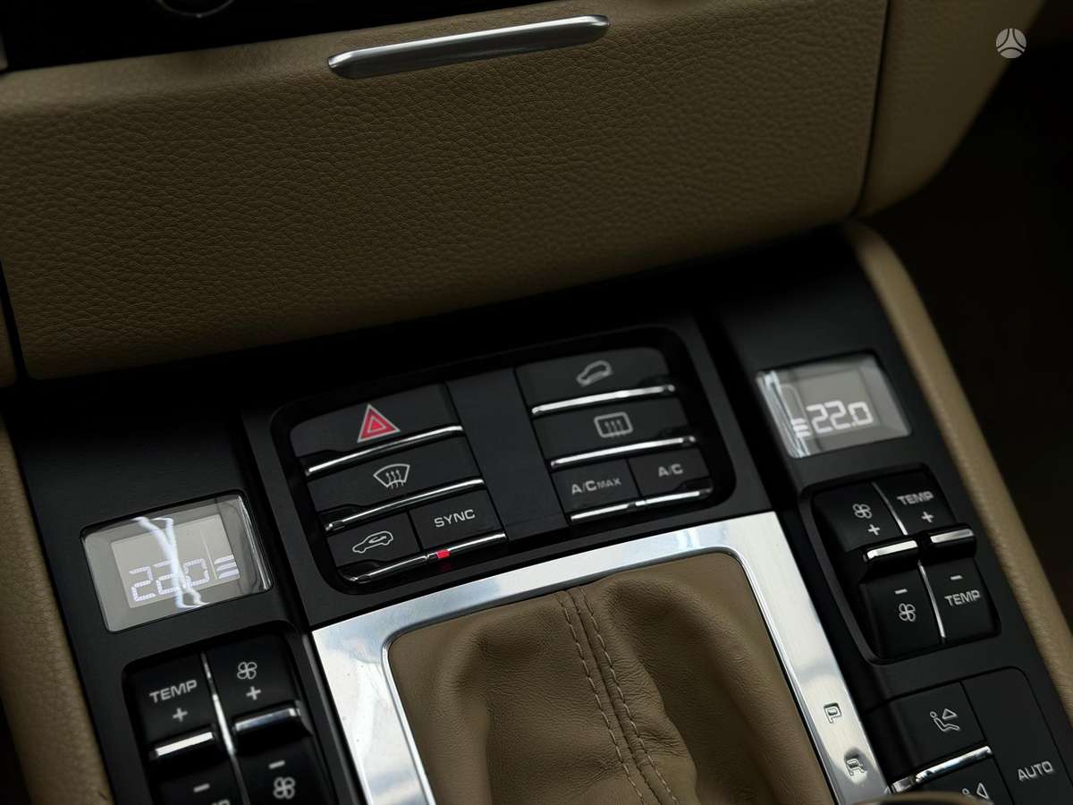 Porsche Macan, 3.0 l., off-road / crossover