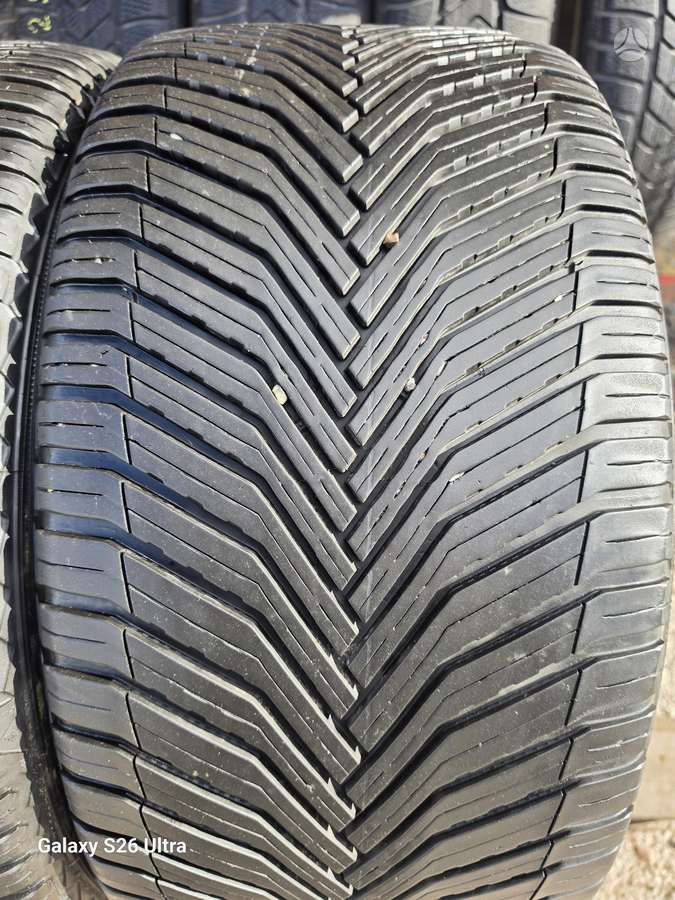 Michelin CROSS CLIMAT 2, всесезонные 275/35 R20