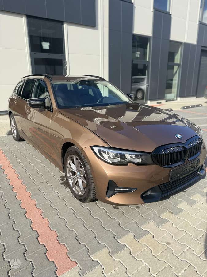 BMW 318, 2.0 l., wagon